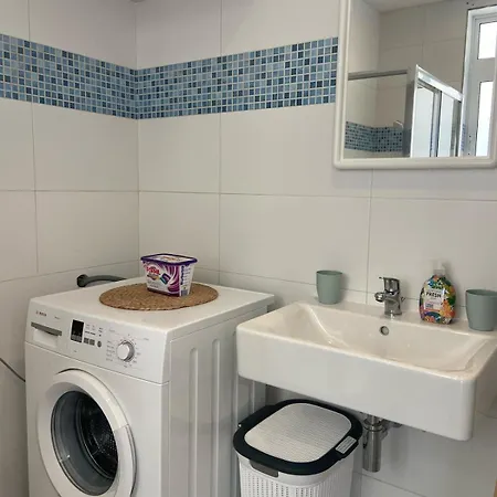 Apartament With Side Seaviews